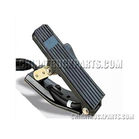 Accelerator pedal assembly