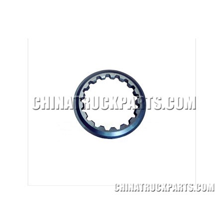 Two-axis gear adjustment pad