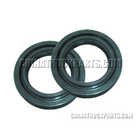 Semi-axle oil seal assembly