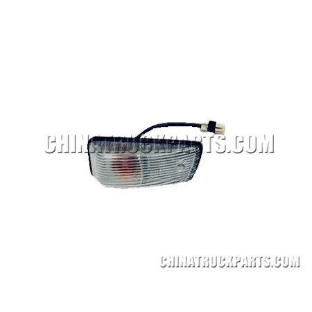 Right turn signal assembly